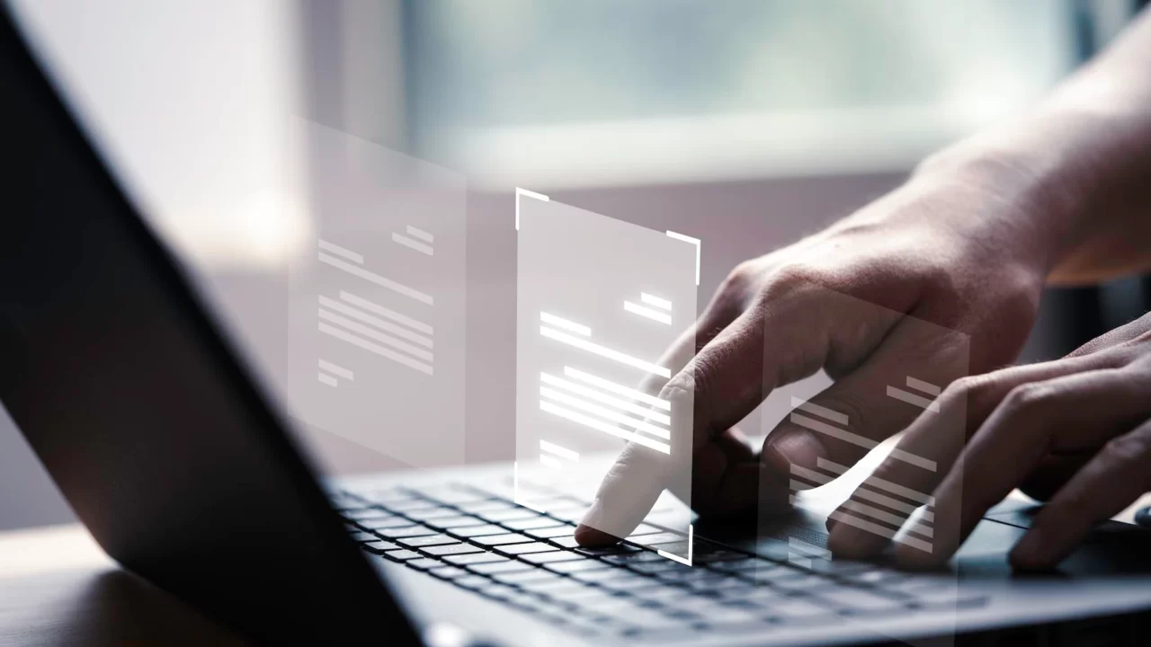 Posibilidad de aplicar medios electrónicos durante trámites de contratación pública, a pesar de la derogatoria del Estado de Emergencia Sanitaria