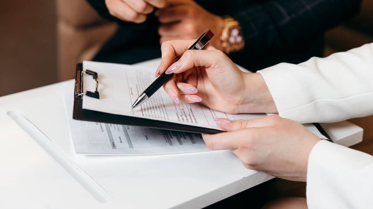 Entidades estatales no pueden alterar documentos tipo para los procesos de contratación