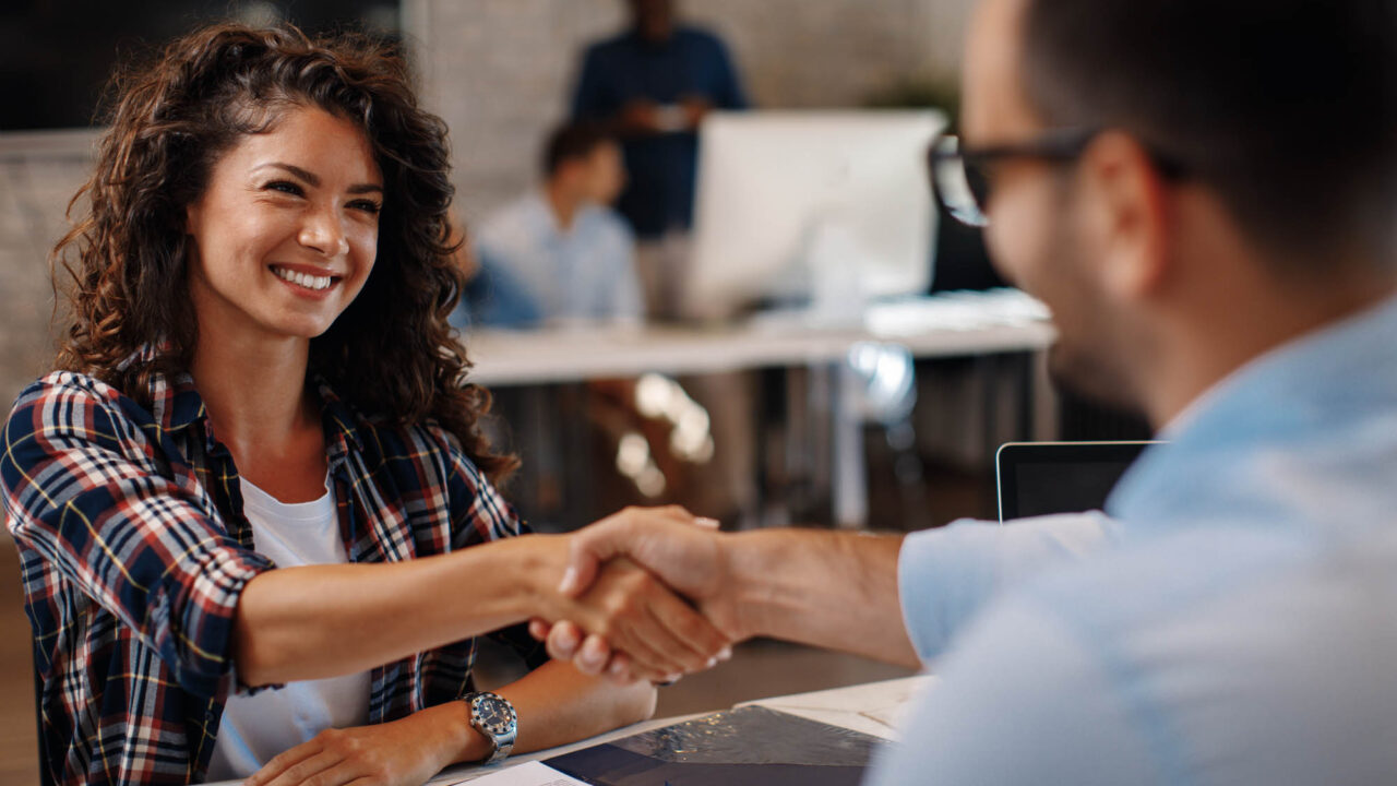 Contratistas del Estado no pueden ejercer función de supervisión de contratos de forma directa.